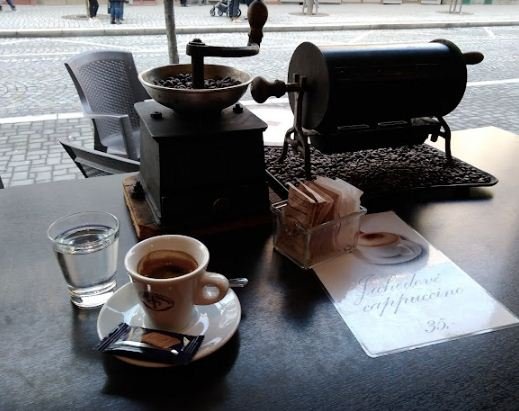 Caffé Trieste