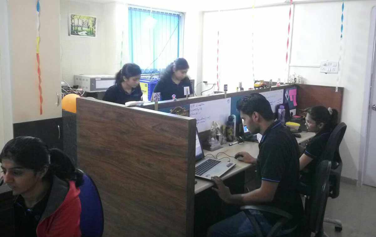 VCN Coworking Dhole Patil Road
