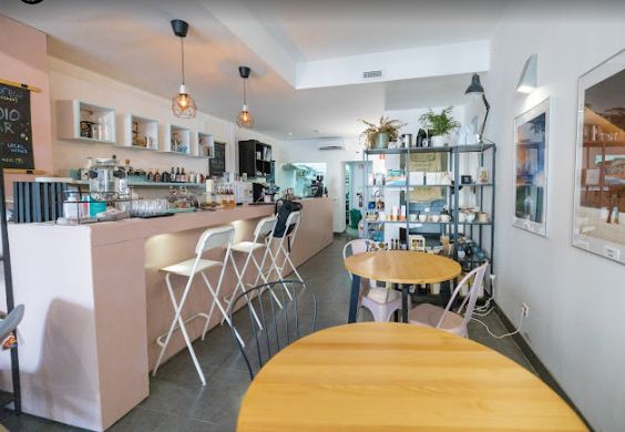 The Studio: Coffee Roaster & Brunch Cafe